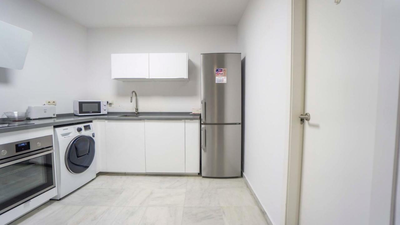 Rentalsevilla Espacioso Duplex En La Puerta Real